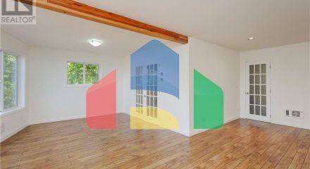 Residential - Single Family Home - Central Saanich, Canada - Canada