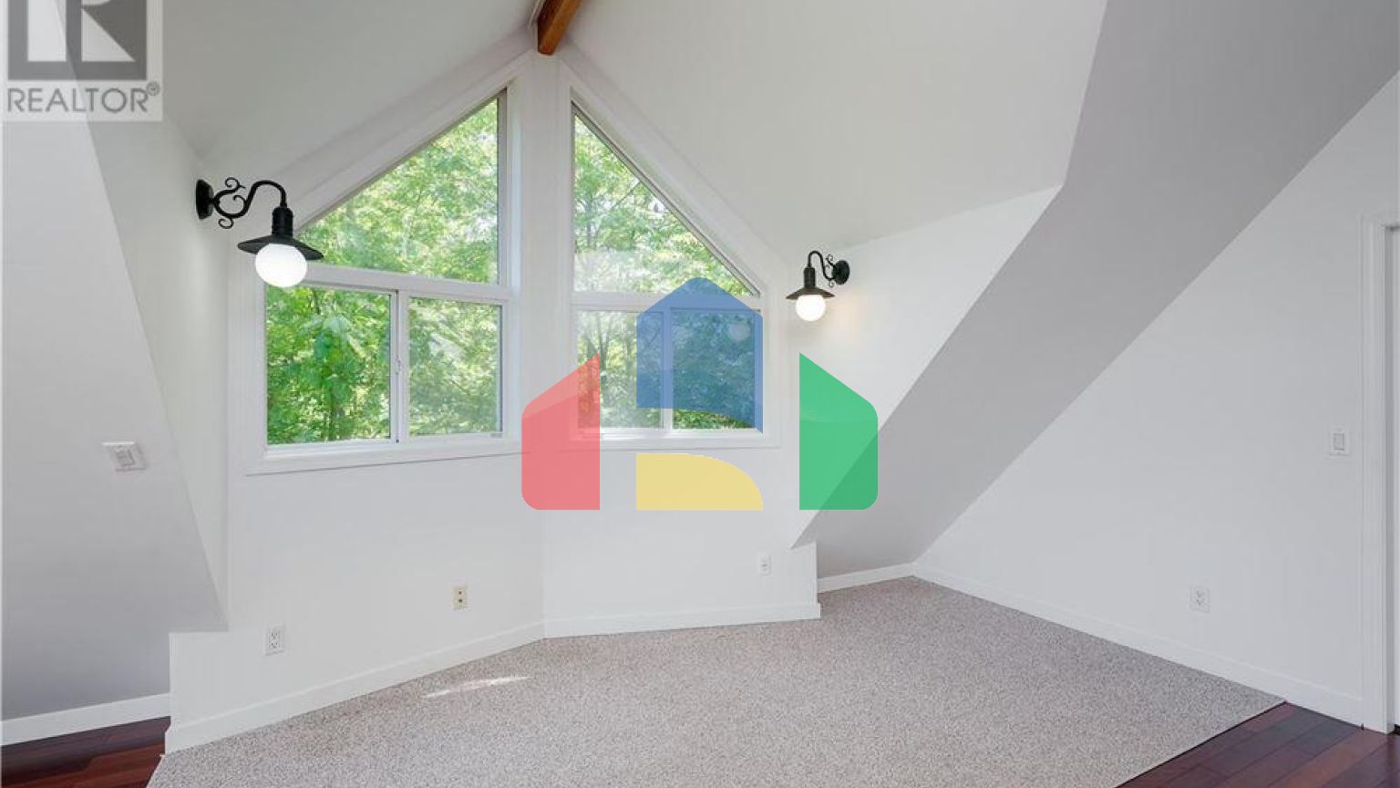 Residential - Single Family Home - Central Saanich, Canada - Canada