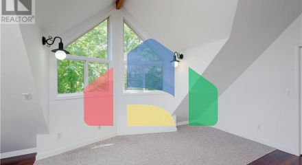 Residential - Single Family Home - Central Saanich, Canada - Canada