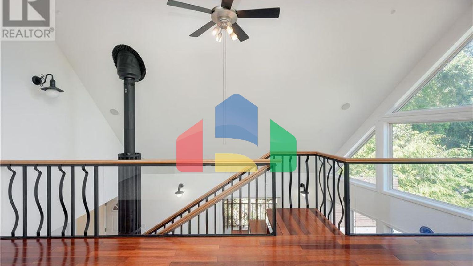 Residential - Single Family Home - Central Saanich, Canada - Canada