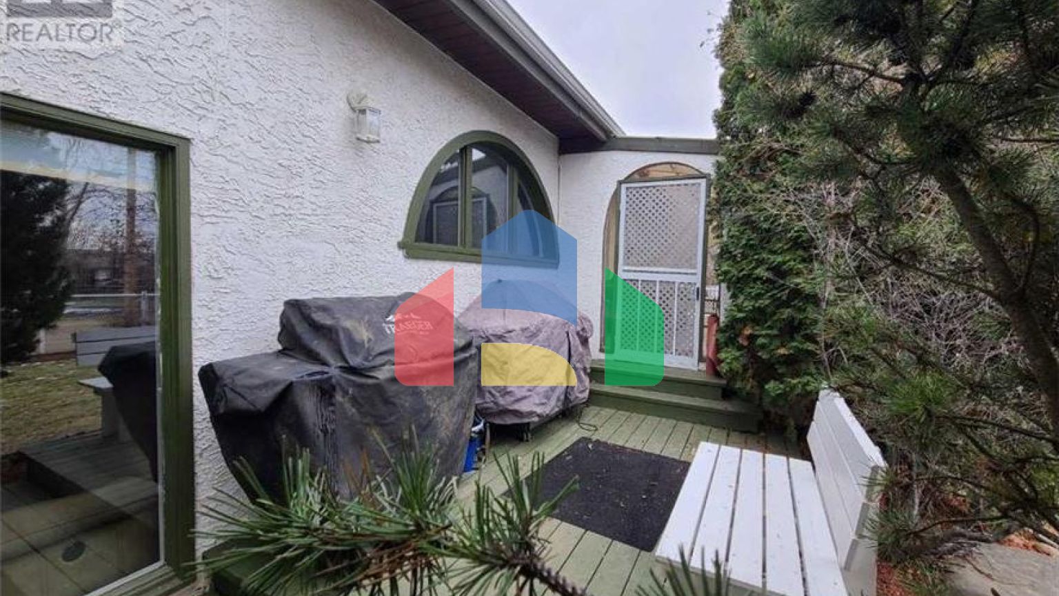 Residential - Single Family Home - Grimshaw, Canada - Canada