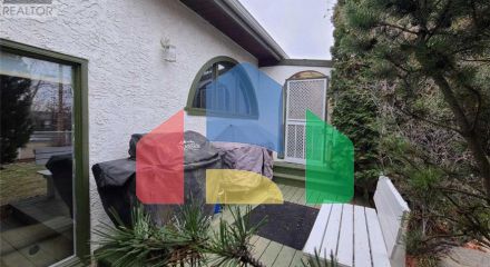 Residential - Single Family Home - Grimshaw, Canada - Canada Residential - Single Family Home - Grimshaw, Canada - Canada