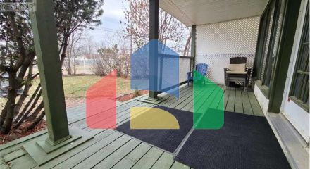 Residential - Single Family Home - Grimshaw, Canada - Canada Residential - Single Family Home - Grimshaw, Canada - Canada