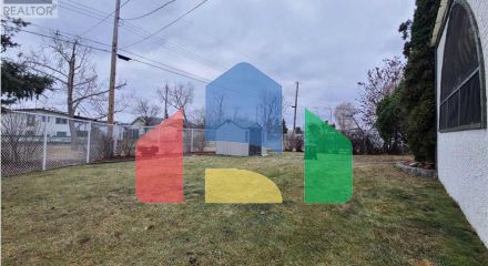 Residential - Single Family Home - Grimshaw, Canada - Canada Residential - Single Family Home - Grimshaw, Canada - Canada