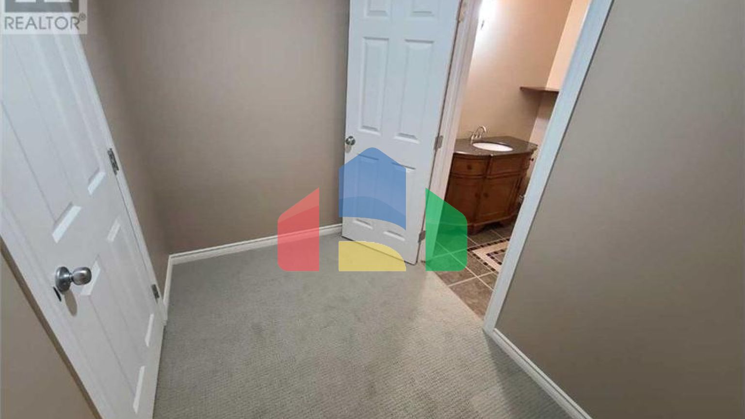 Residential - Single Family Home - Grimshaw, Canada - Canada