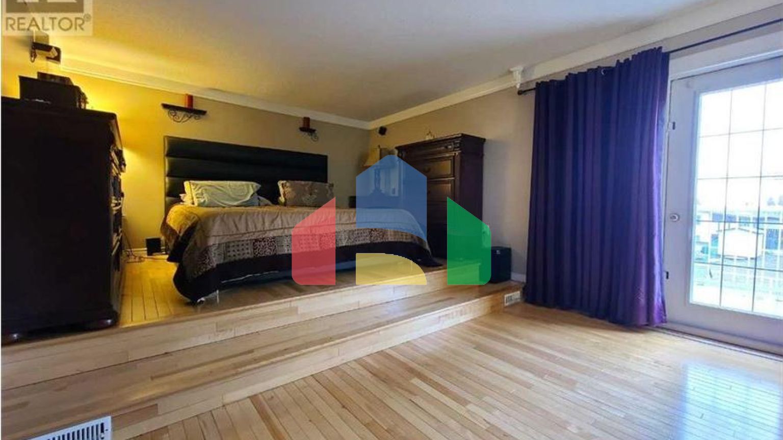 Residential - Single Family Home - Grimshaw, Canada - Canada