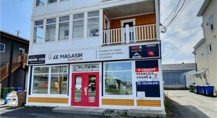 Residential - Triplex - Disraeli - Village, Canada - Canada