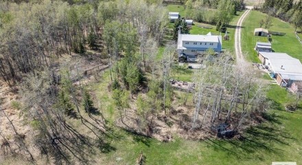 Residential - Single Family Home - Rural Wetaskiwin County, Canada - Canada