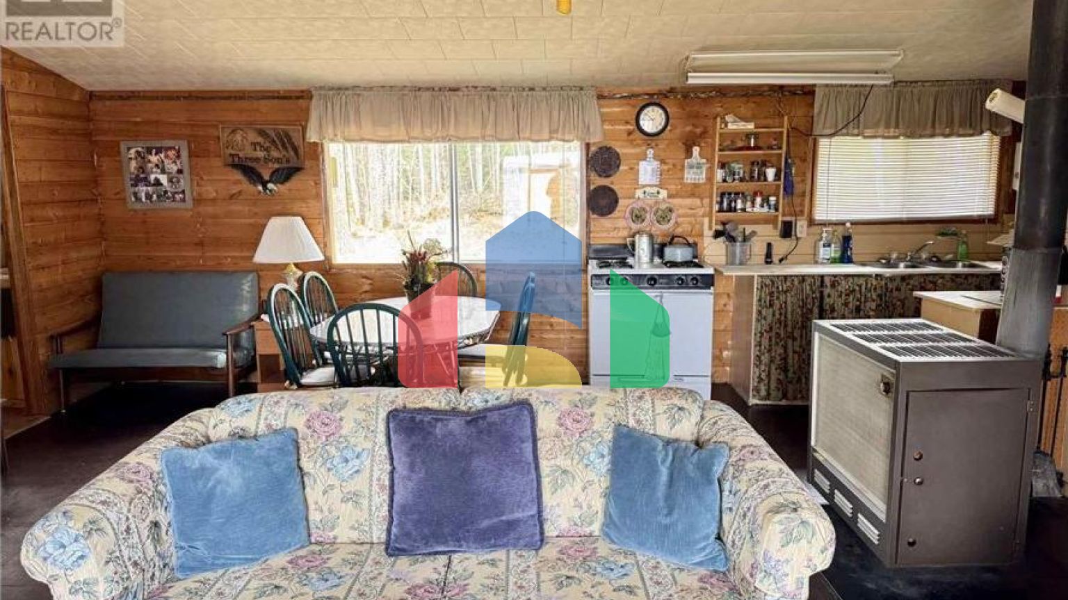 Residential - Single Family Home - Ear Falls, Canada - Canada