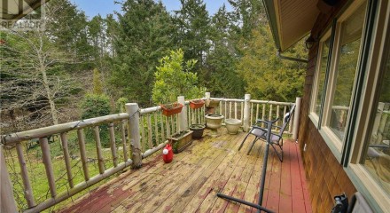 Residential - Single Family Home - Qualicum Beach, Canada - Canada
