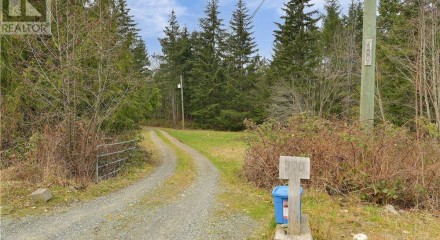 Residential - Single Family Home - Qualicum Beach, Canada - Canada