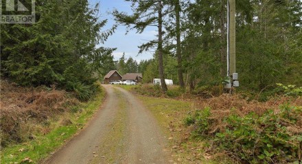 Residential - Single Family Home - Qualicum Beach, Canada - Canada