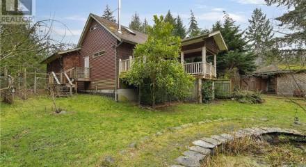 Residential - Single Family Home - Qualicum Beach, Canada - Canada