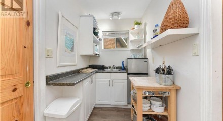 Residential - Single Family Home - Qualicum Beach, Canada - Canada