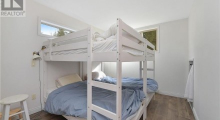 Residential - Single Family Home - Qualicum Beach, Canada - Canada