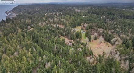 Residential - Single Family Home - Qualicum Beach, Canada - Canada