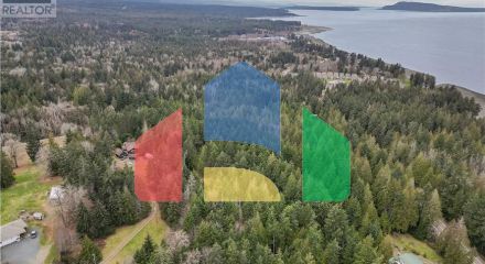 Residential - Single Family Home - Qualicum Beach, Canada - Canada