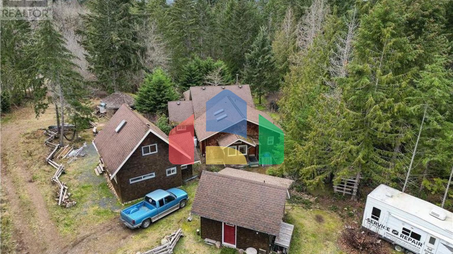 Residential - Single Family Home - Qualicum Beach, Canada - Canada