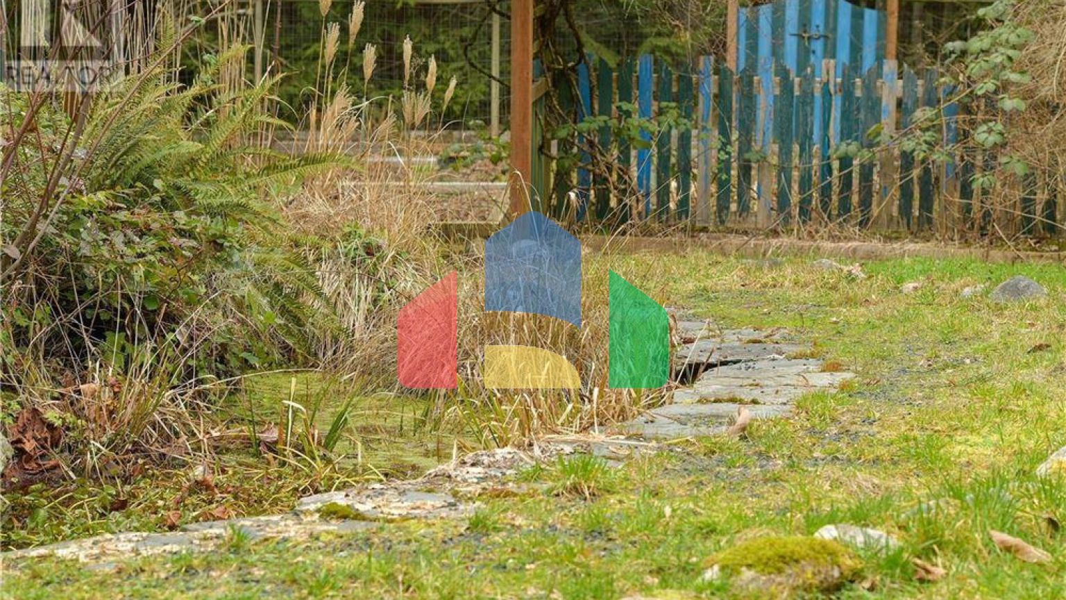 Residential - Single Family Home - Qualicum Beach, Canada - Canada