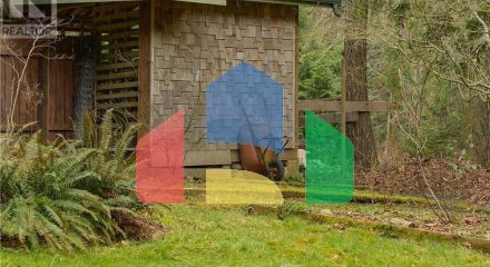 Residential - Single Family Home - Qualicum Beach, Canada - Canada