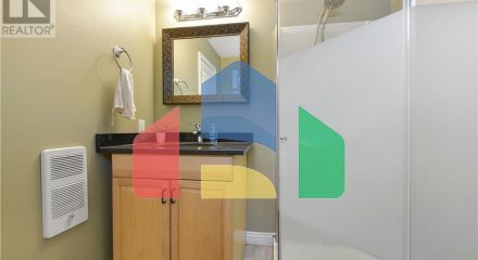 Residential - Single Family Home - Qualicum Beach, Canada - Canada