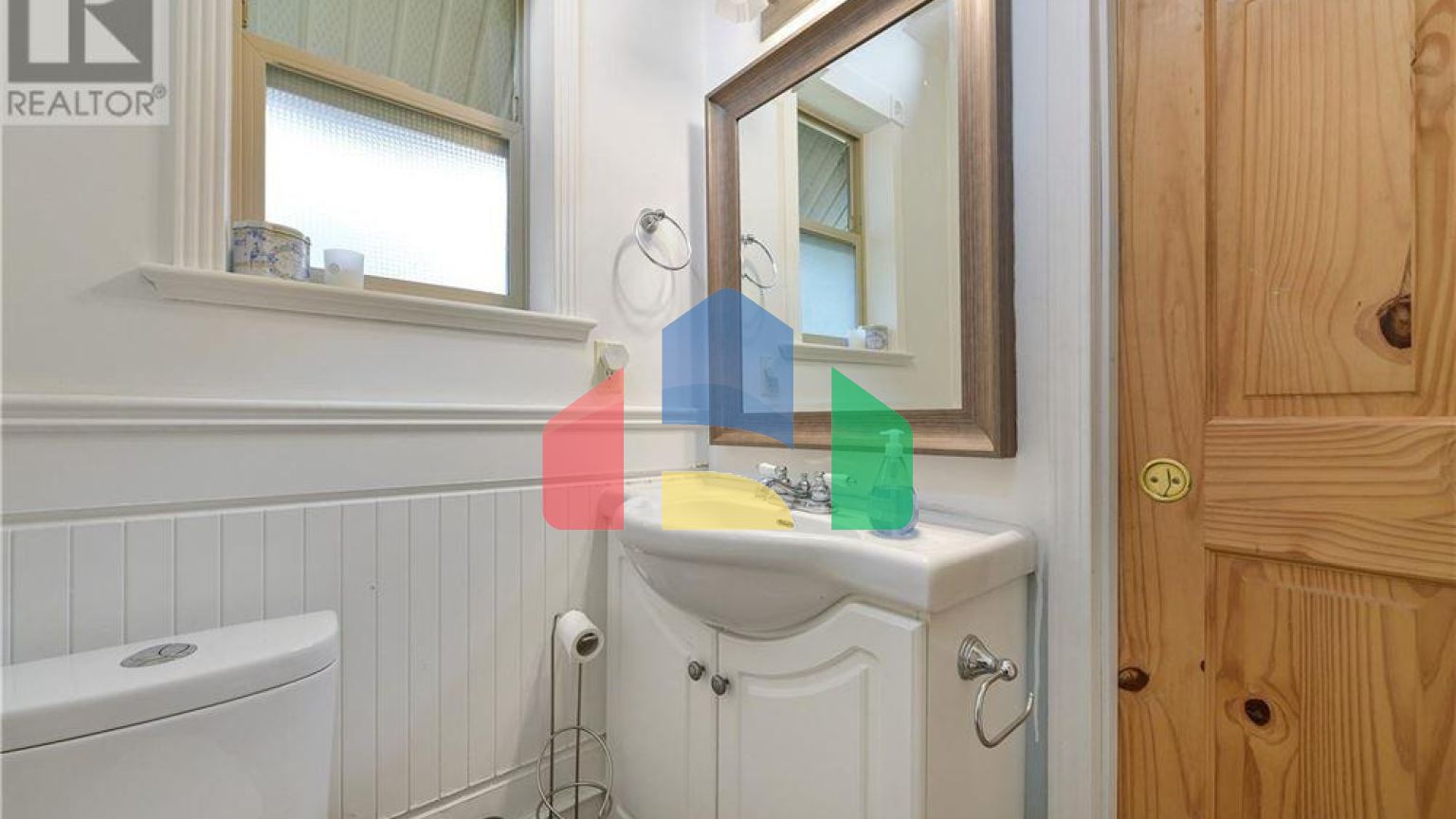 Residential - Single Family Home - Qualicum Beach, Canada - Canada