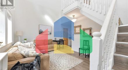 Residential - Single Family Home - Qualicum Beach, Canada - Canada