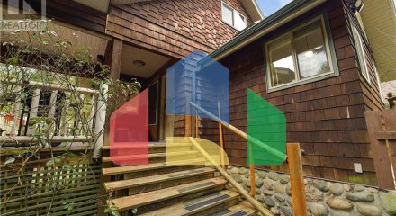 Residential - Single Family Home - Qualicum Beach, Canada - Canada