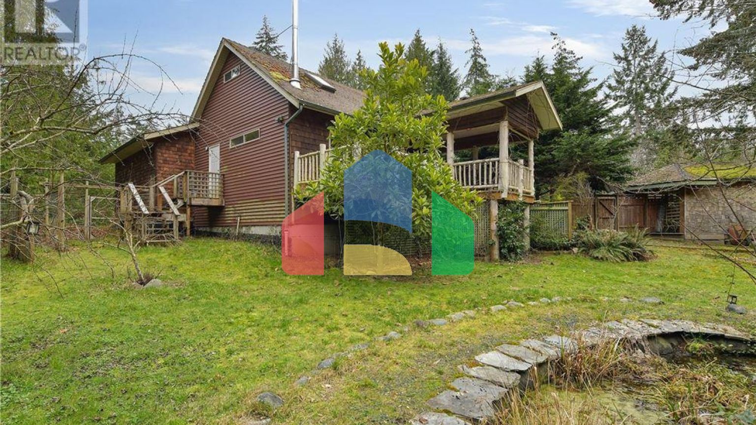 Residential - Single Family Home - Qualicum Beach, Canada - Canada