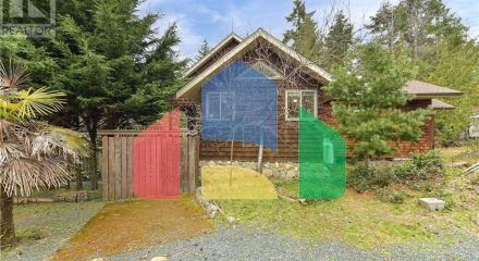 Residential - Single Family Home - Qualicum Beach, Canada - Canada