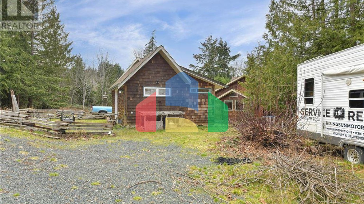 Residential - Single Family Home - Qualicum Beach, Canada - Canada