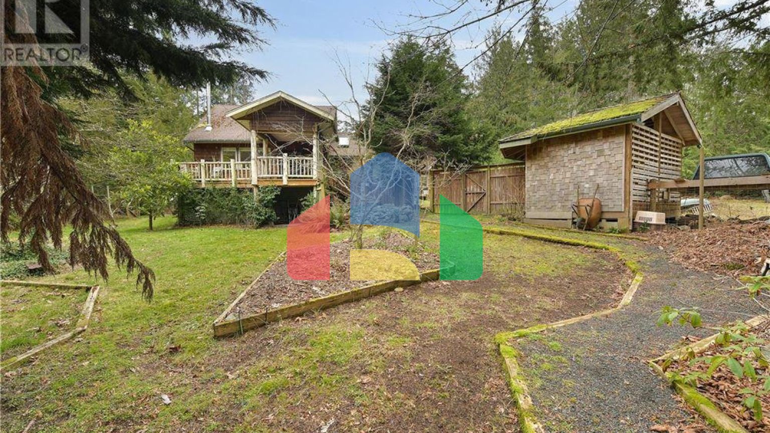 Residential - Single Family Home - Qualicum Beach, Canada - Canada