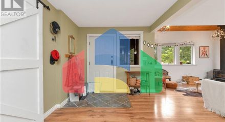 Residential - Single Family Home - Qualicum Beach, Canada - Canada