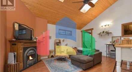 Residential - Single Family Home - Qualicum Beach, Canada - Canada