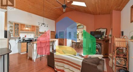 Residential - Single Family Home - Qualicum Beach, Canada - Canada