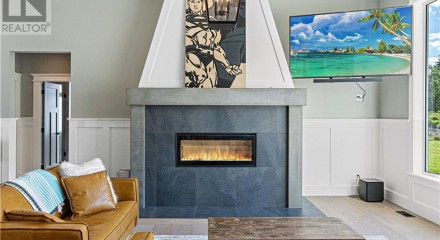 Residential - Single Family Home - Qualicum Beach, Canada - Canada