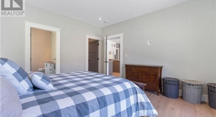 Residential - Single Family Home - Qualicum Beach, Canada - Canada