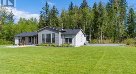 Residential - Single Family Home - Qualicum Beach, Canada - Canada