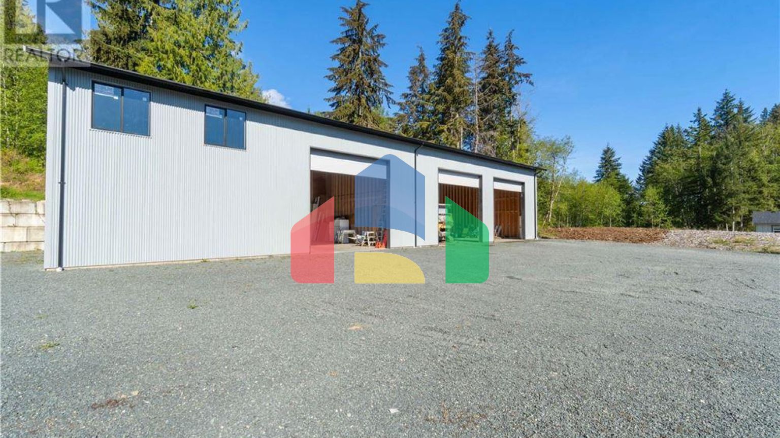 Residential - Single Family Home - Qualicum Beach, Canada - Canada