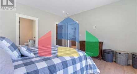Residential - Single Family Home - Qualicum Beach, Canada - Canada