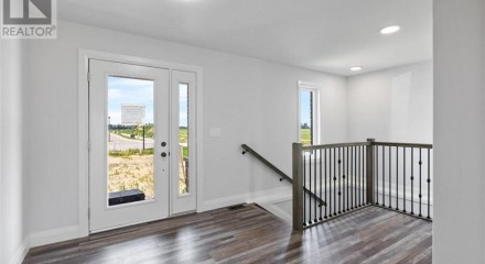 Residential - Single Family Home - Chatham, Canada - Canada