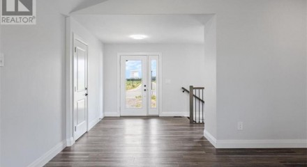 Residential - Single Family Home - Chatham, Canada - Canada