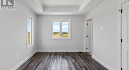 Residential - Single Family Home - Chatham, Canada - Canada