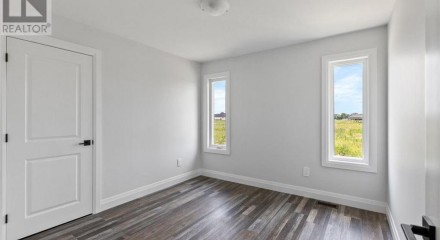 Residential - Single Family Home - Chatham, Canada - Canada