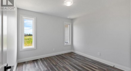 Residential - Single Family Home - Chatham, Canada - Canada