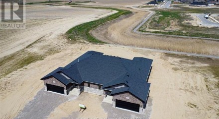 Residential - Single Family Home - Chatham, Canada - Canada
