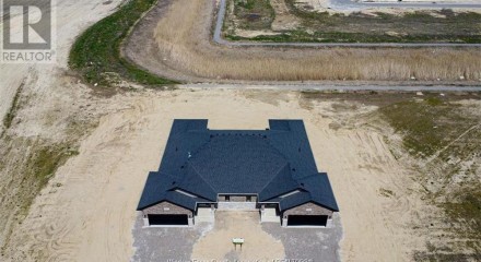 Residential - Single Family Home - Chatham, Canada - Canada