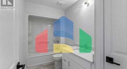 Residential - Single Family Home - Chatham, Canada - Canada