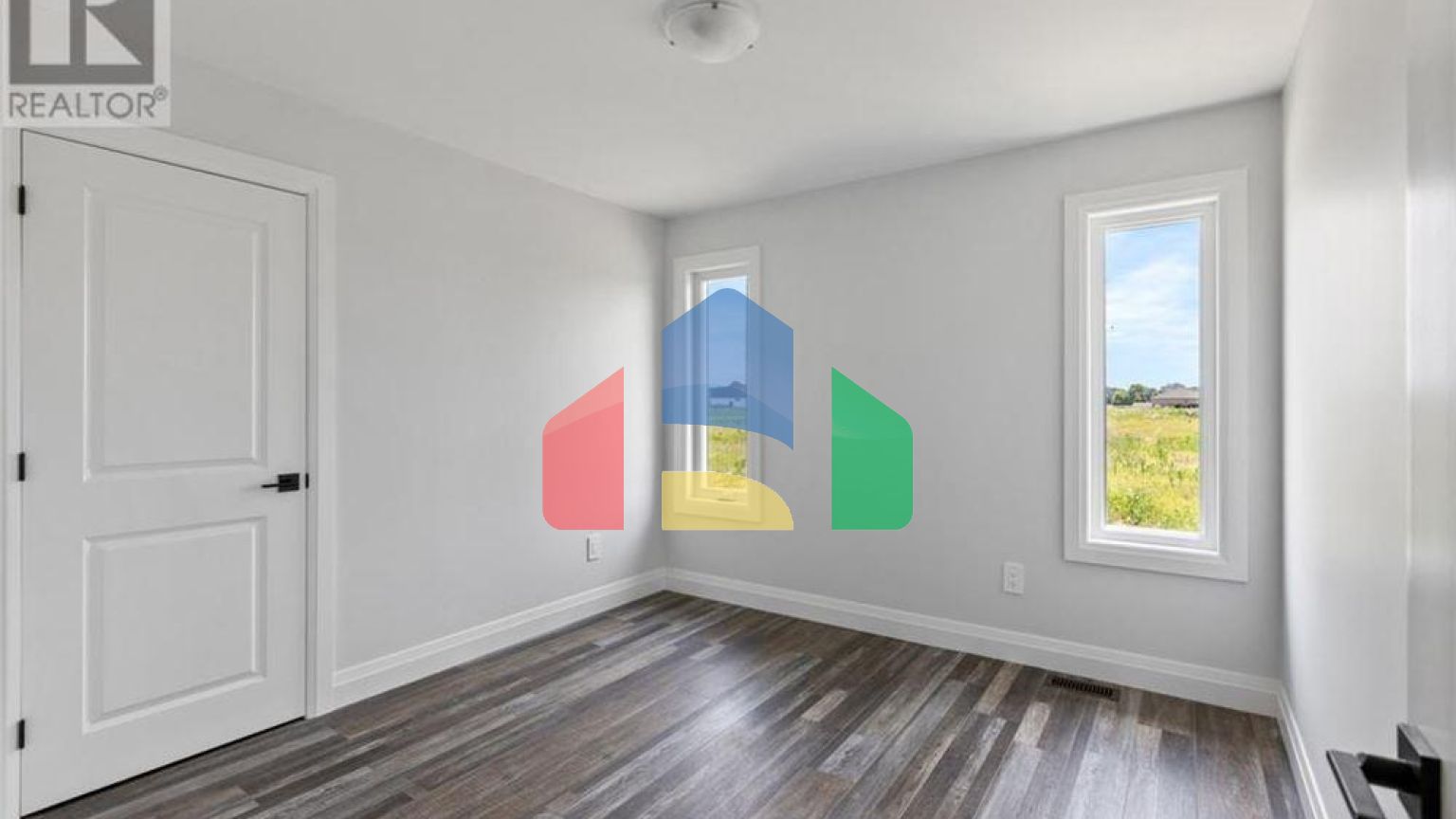 Residential - Single Family Home - Chatham, Canada - Canada