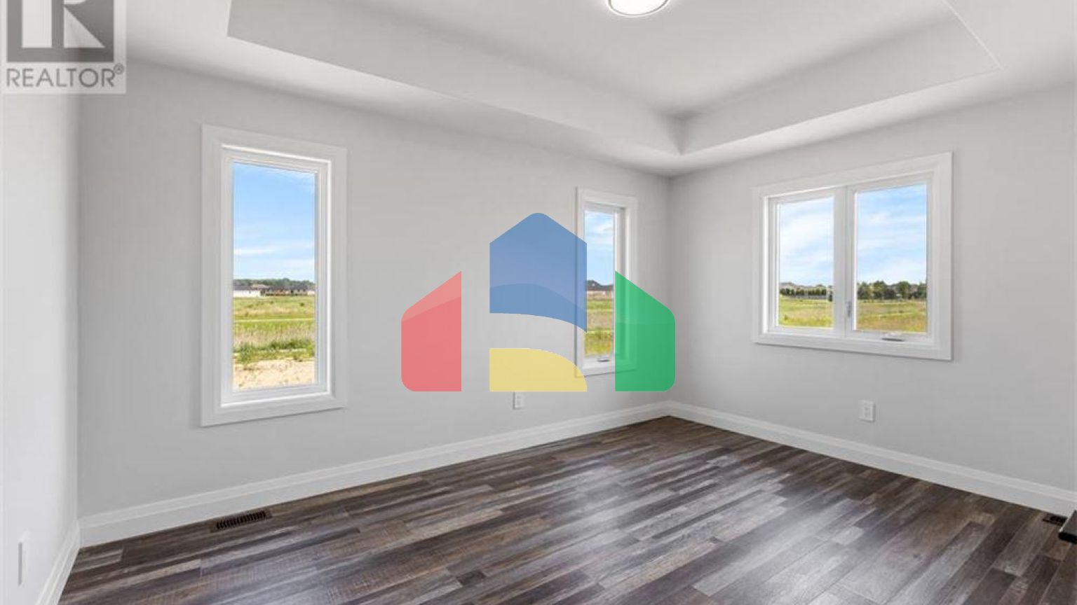 Residential - Single Family Home - Chatham, Canada - Canada